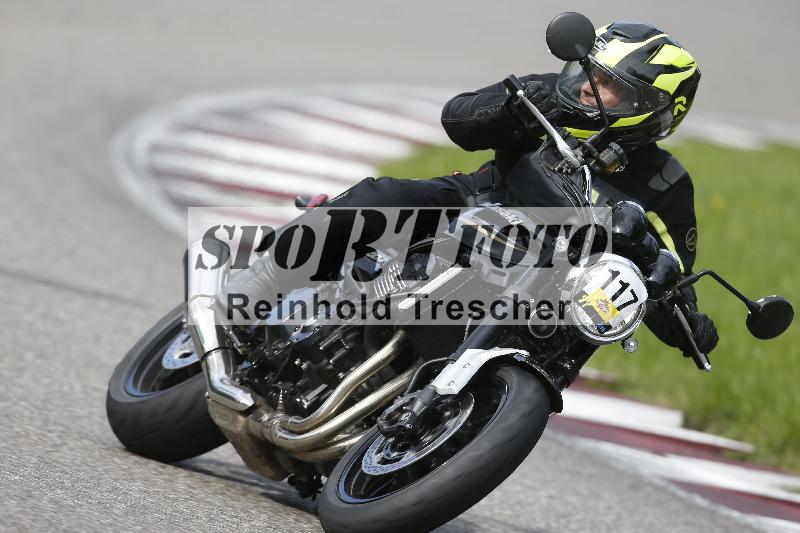/Archiv-2025/53 16.09.2025 Track Day Domi Aegerter ADR/Gruppe gelb/117
